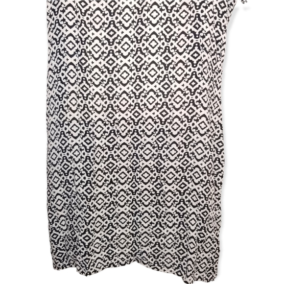 S.R. Fashion Geometric Pattern Short Sleeve Dress Size Small - Picture 5 of 6